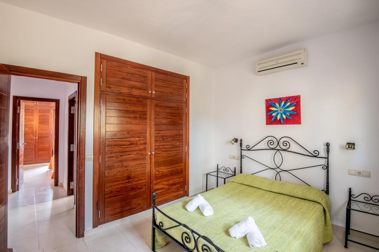 Bungalows Es Pins - Emar Hotels بلايا ميجورن المظهر الخارجي الصورة